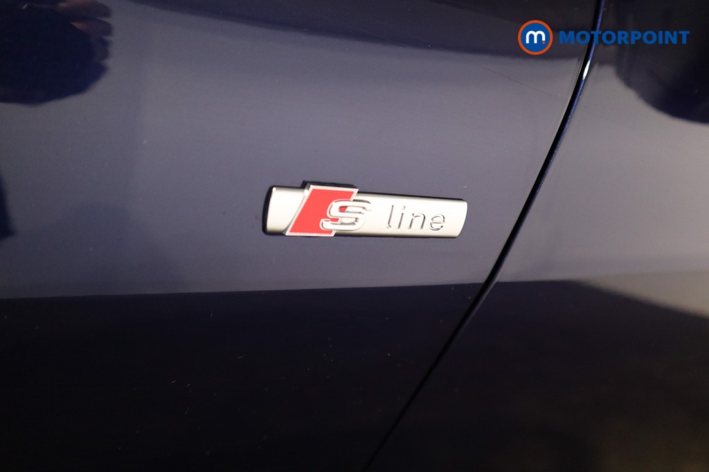 Used Audi Q4 e-tron 2025 for sale - 77435768: Photo 49