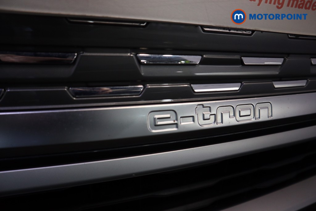 Used Audi Q4 e-tron 2025 for sale - 77435768: Photo 55