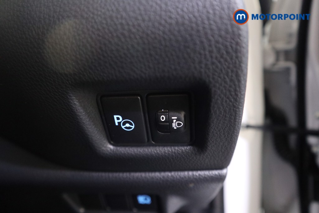 Used Toyota C-HR 2022 for sale - 77966201: Photo 19