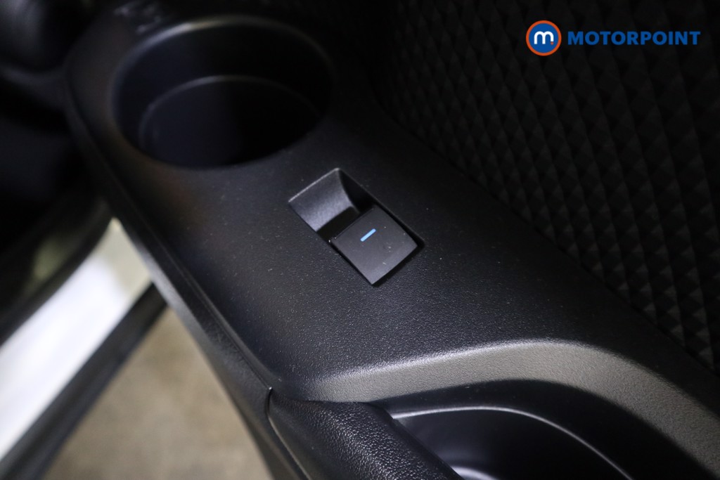 Used Toyota C-HR 2022 for sale - 77966201: Photo 26