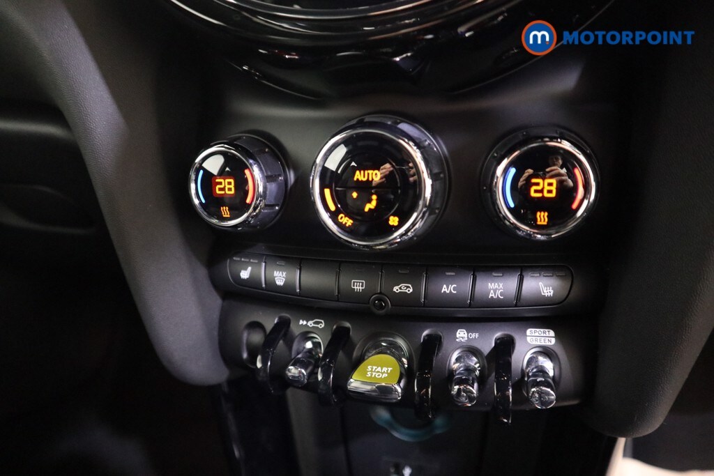 Used MINI Hatch 2023 for sale - 77760131: Photo 15