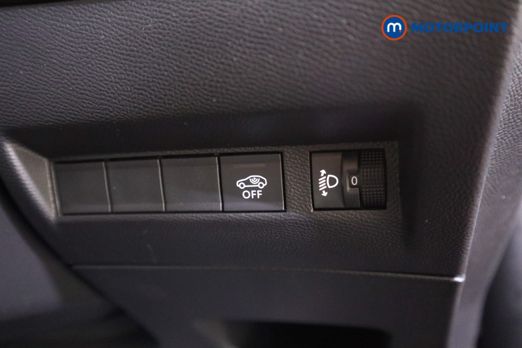 Used Peugeot 2008 2025 for sale - 77665847: Photo 21