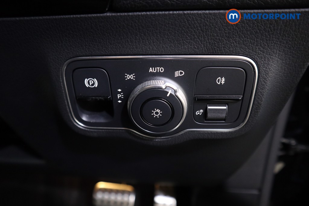 Used Mercedes-Benz EQA 2023 for sale - 76933690: Photo 18