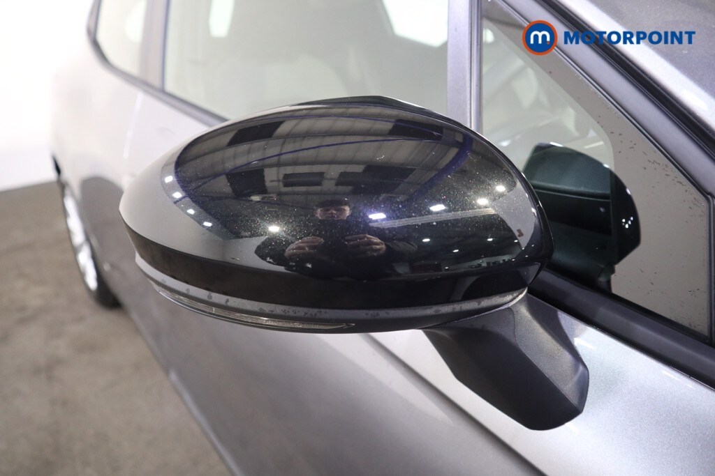 Used Renault Clio 2025 for sale - 77593029: Photo 38