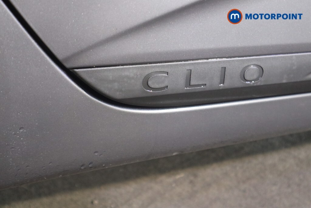 Used Renault Clio 2025 for sale - 77593029: Photo 46
