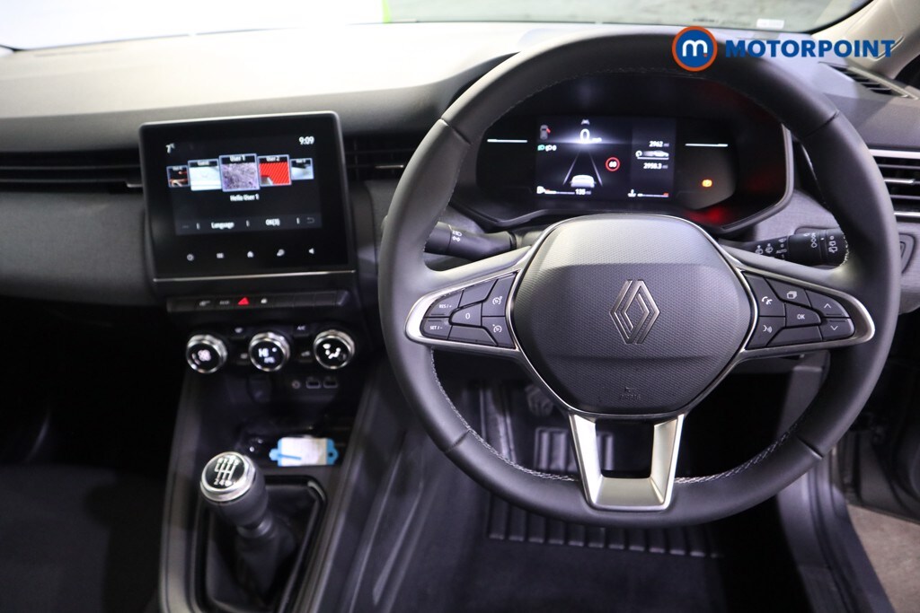 Used Renault Clio 2025 for sale - 77593029: Photo 9