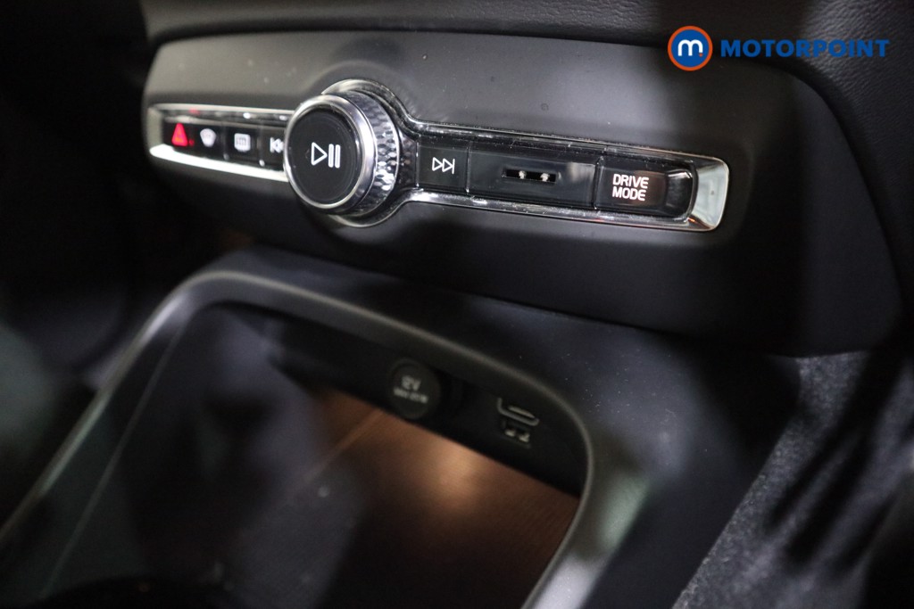 Used Volvo XC40 2019 for sale - 77077584: Photo 17