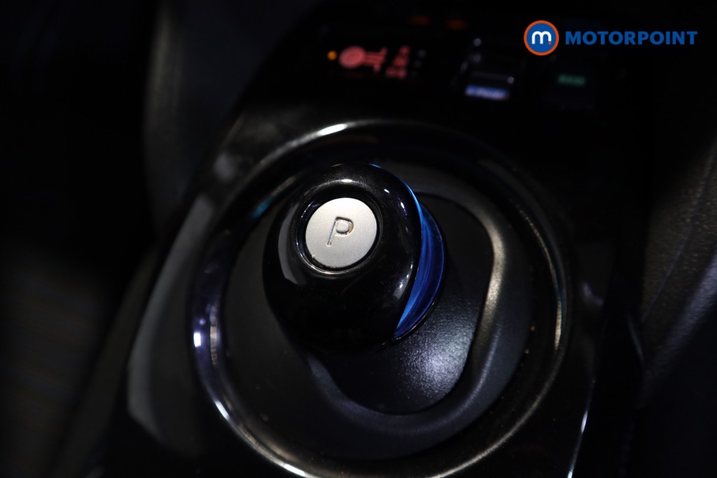 Used Nissan Leaf 2023 for sale - 77374061: Photo 17