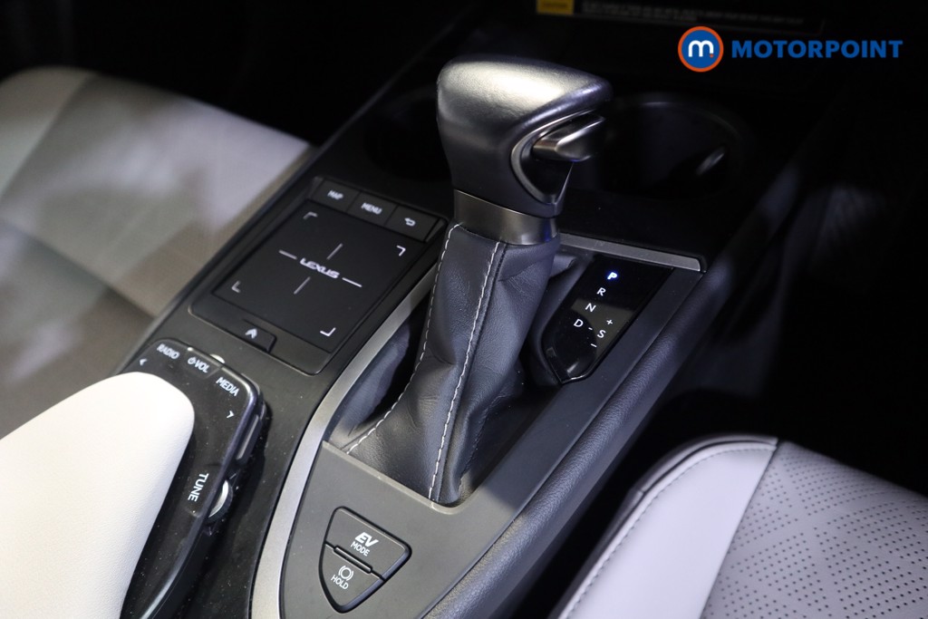 Used Lexus UX 2021 for sale - 76416067: Photo 19