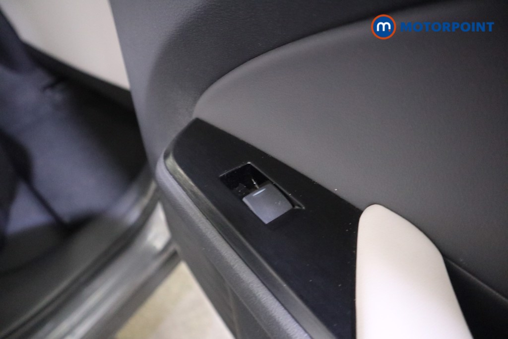 Used Lexus UX 2021 for sale - 76416067: Photo 28