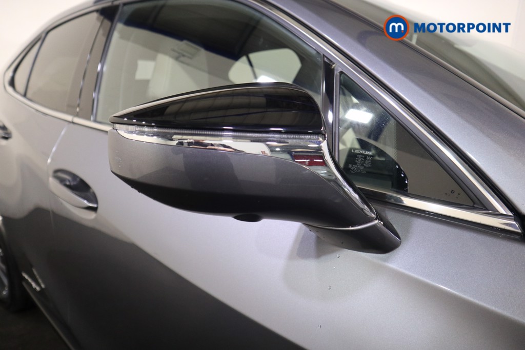 Used Lexus UX 2021 for sale - 76416067: Photo 41