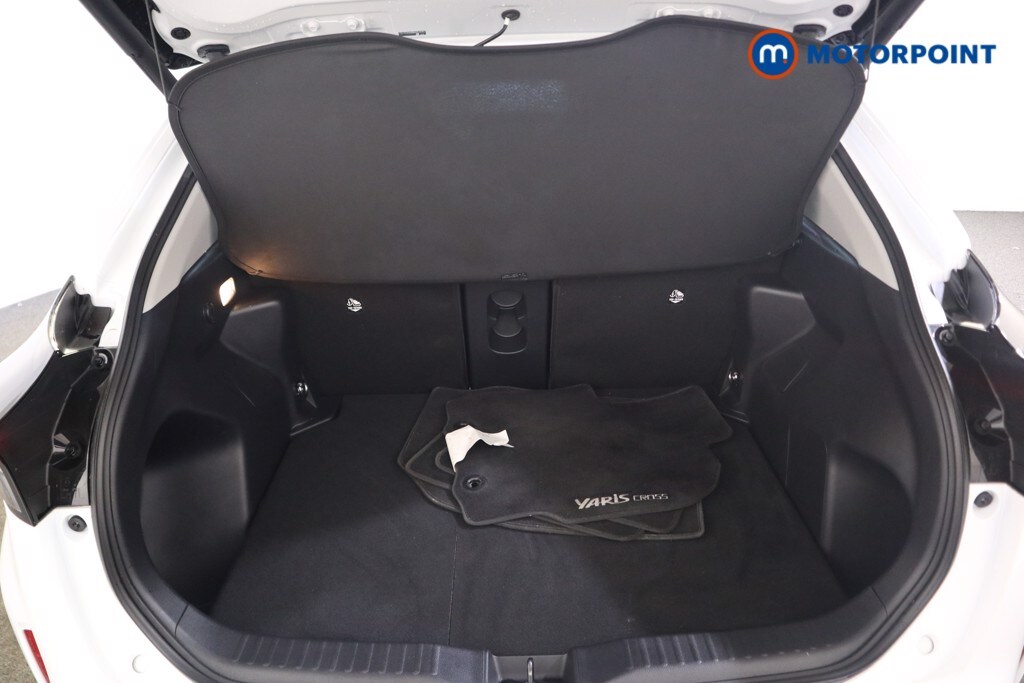 Used Toyota Yaris Cross 2023 for sale - 76147057: Photo 24