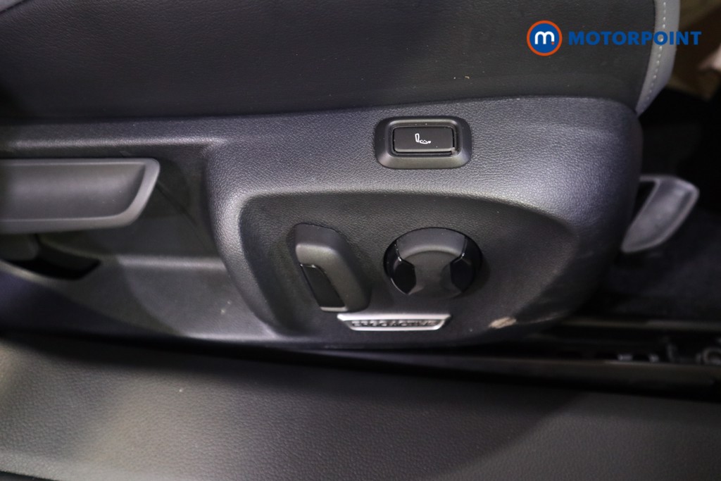 Used Volkswagen Passat 2025 for sale - 77775659: Photo 24