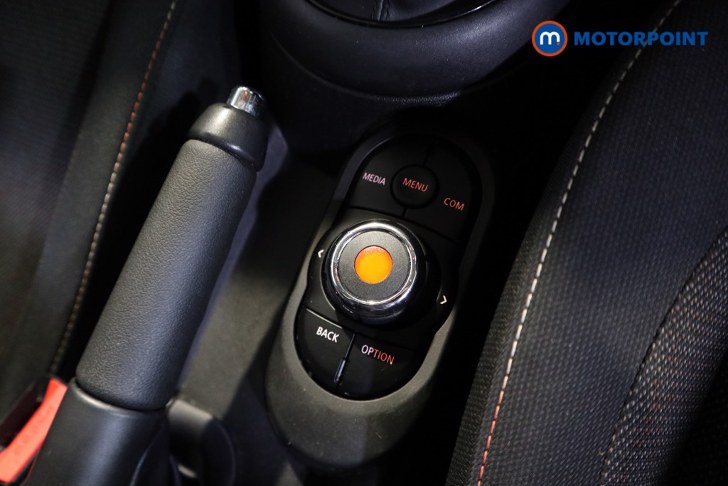 Used MINI Hatch 2019 for sale - 77404152: Photo 16