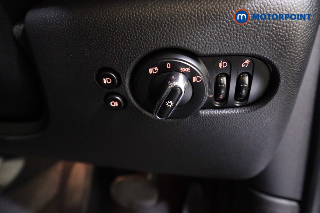 Used MINI Hatch 2019 for sale - 77404152: Photo 18