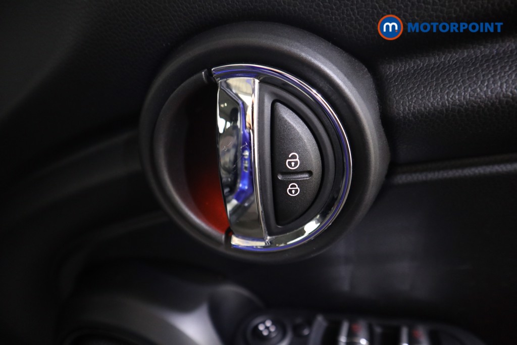 Used MINI Hatch 2019 for sale - 77404152: Photo 20