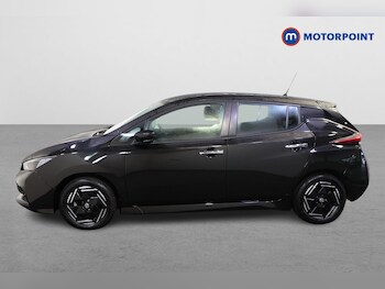Used Nissan Leaf 2022 for sale - 76143350: Photo