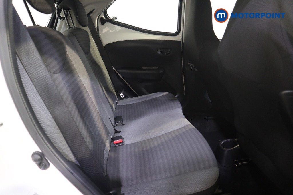 Used Toyota AYGO 2019 for sale - 76425991: Photo 20