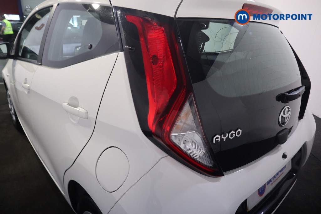 Used Toyota AYGO 2019 for sale - 76425991: Photo 27