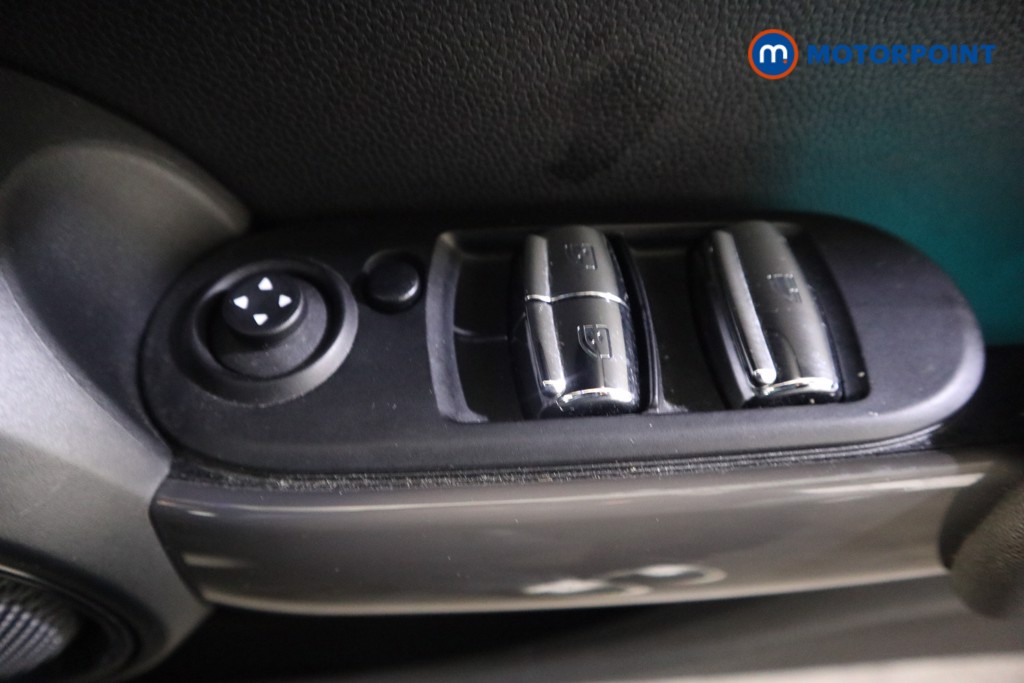 Used MINI Convertible 2019 for sale - 76782615: Photo 16