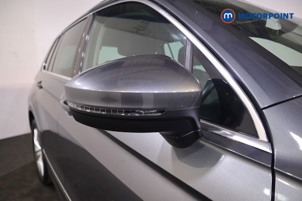 Used Volkswagen Tiguan 2020 for sale - 76311929: Photo 37
