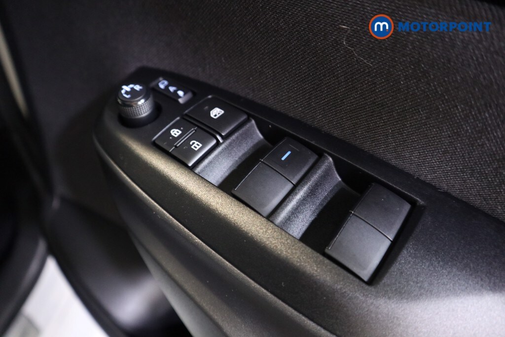 Used Toyota Yaris 2023 for sale - 77432005: Photo 21