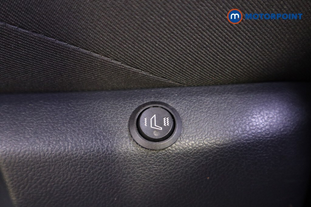 Used Toyota Yaris 2023 for sale - 77432005: Photo 23