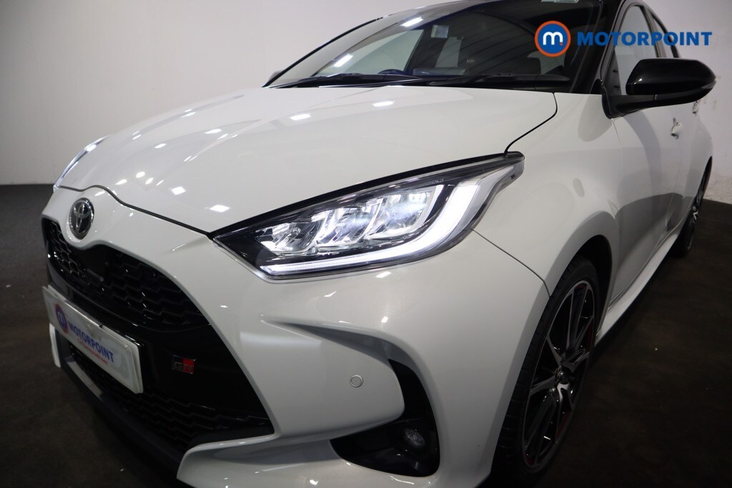 Used Toyota Yaris 2023 for sale - 77432005: Photo 46