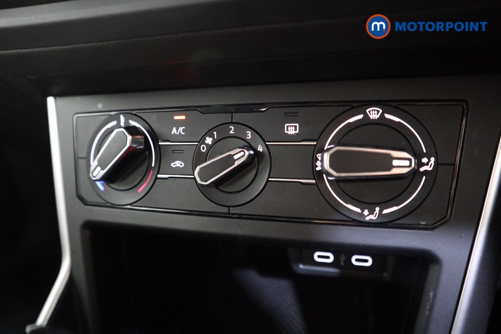 Used Volkswagen Polo 2022 for sale - 77048179: Photo 17