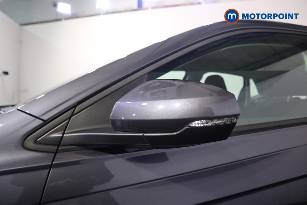 Used Volkswagen Polo 2022 for sale - 77048179: Photo 32