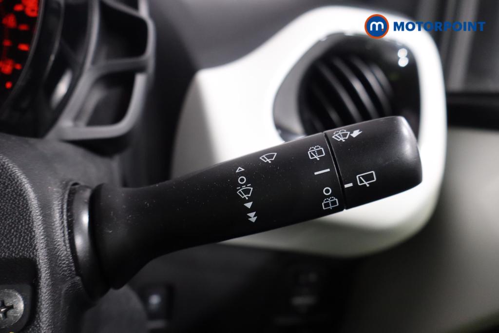 Used Toyota AYGO 2018 for sale - 77545993: Photo 18