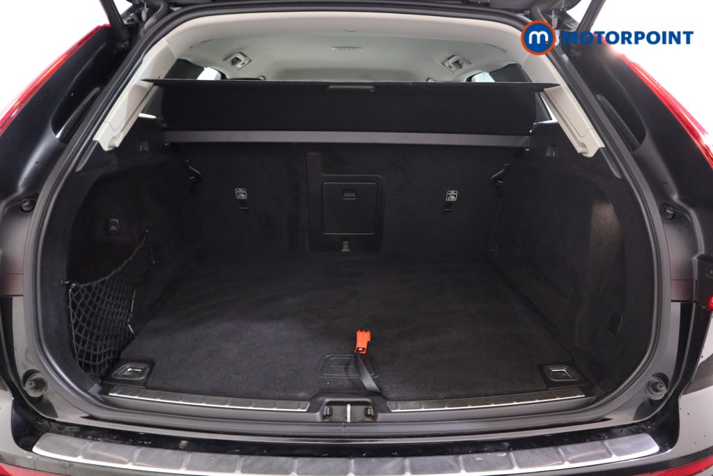 Used Volvo XC60 2021 for sale - 77407252: Photo 26