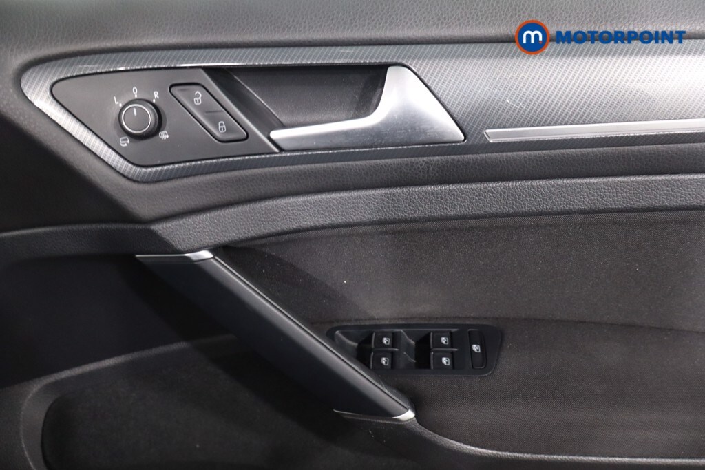 Used Volkswagen Golf 2019 for sale - 77620127: Photo 29