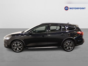 Used Ford Focus 2022 for sale - 76344925: Photo