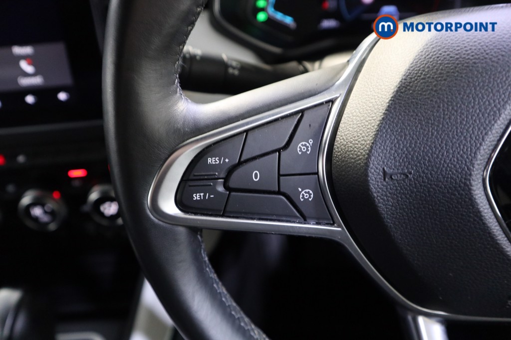 Used Renault Clio 2020 for sale - 76985092: Photo 11