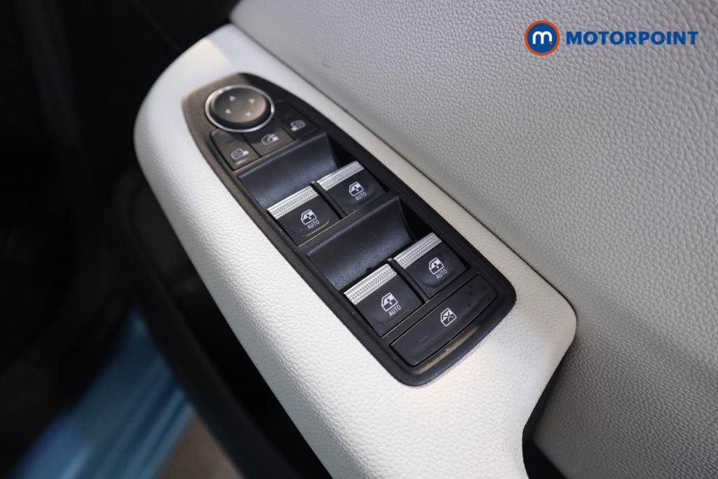 Used Renault Clio 2020 for sale - 76985092: Photo 18