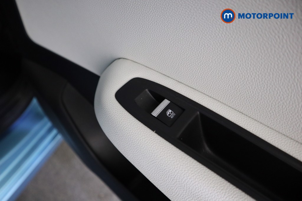 Used Renault Clio 2020 for sale - 76985092: Photo 22