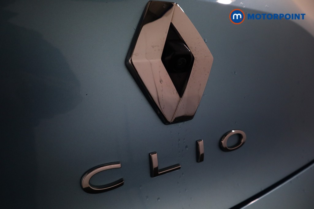 Used Renault Clio 2020 for sale - 76985092: Photo 29