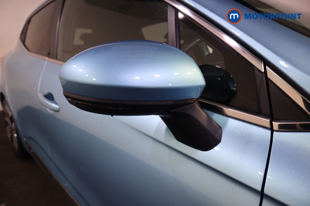 Used Renault Clio 2020 for sale - 76985092: Photo 32