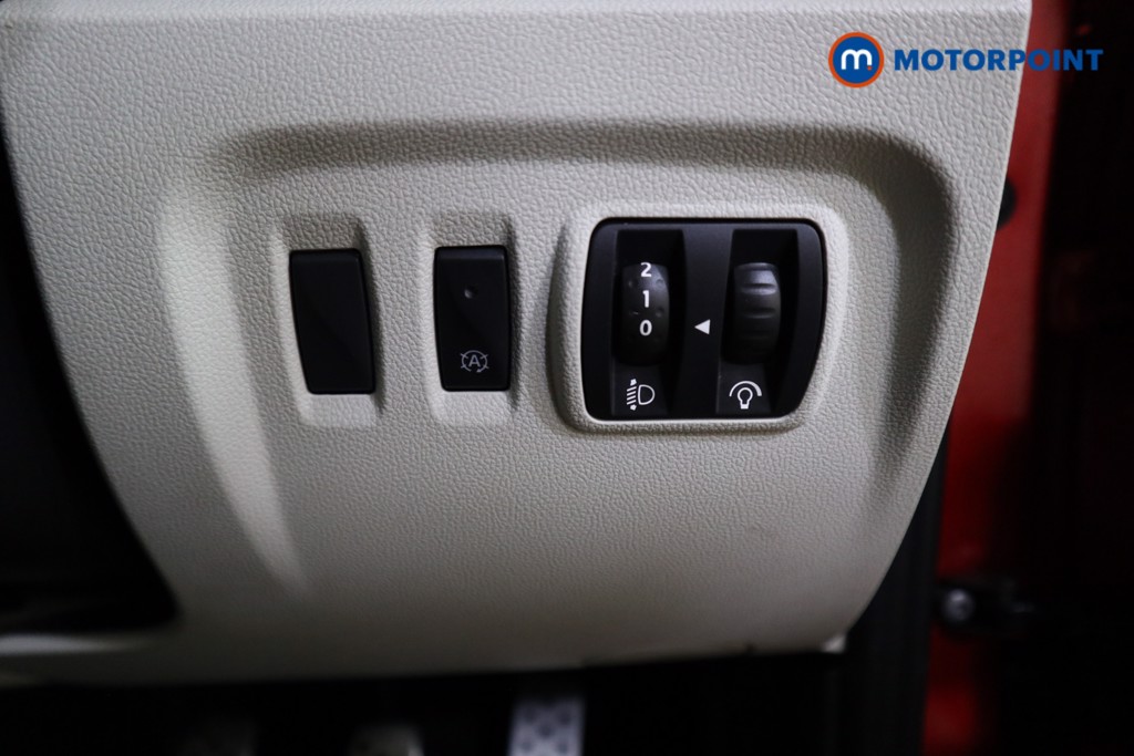 Used Renault Captur 2018 for sale - 77225981: Photo 18