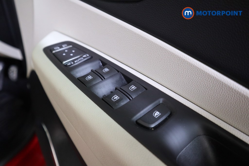 Used Renault Captur 2018 for sale - 77225981: Photo 19