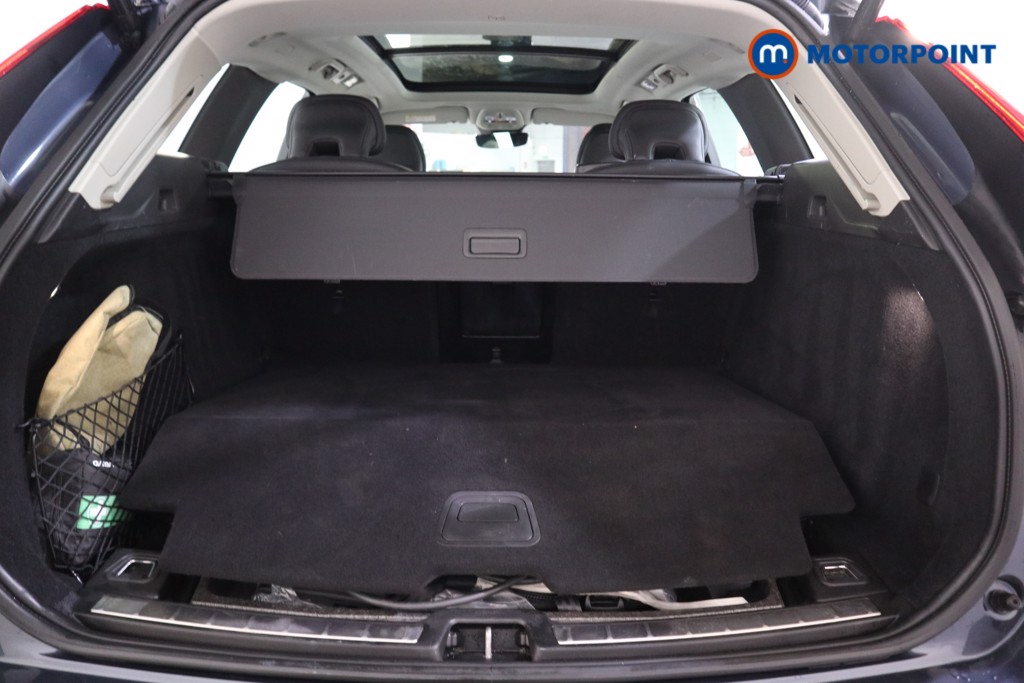 Used Volvo XC60 2023 for sale - 77848919: Photo 31