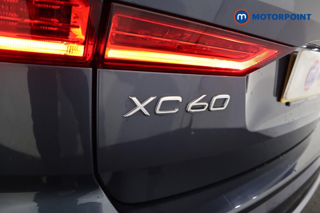 Used Volvo XC60 2023 for sale - 77848919: Photo 39