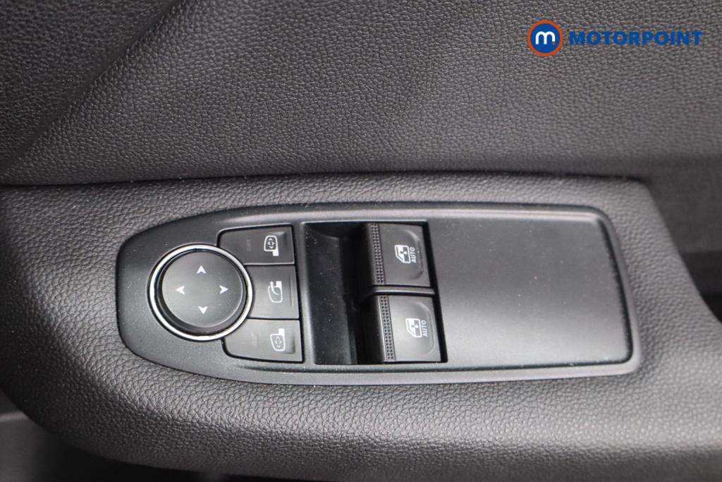 Used Renault Clio for sale - 76969274: Photo 21