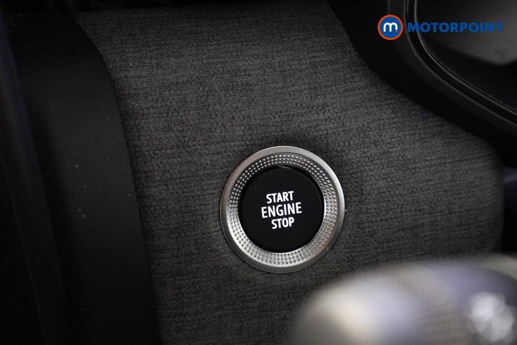 Used Renault Clio 2025 for sale - 76807913: Photo 14