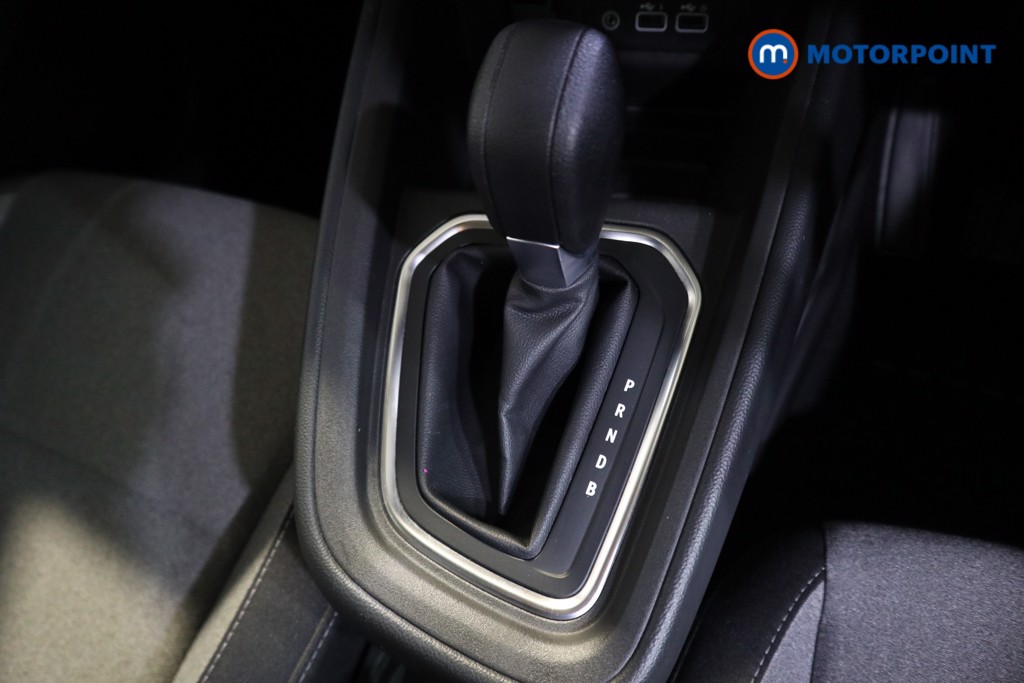 Used Renault Clio 2025 for sale - 76807913: Photo 18