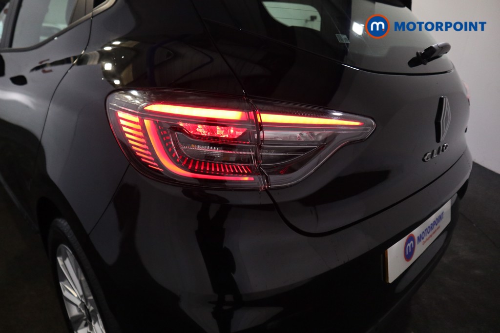 Used Renault Clio 2025 for sale - 76807913: Photo 31