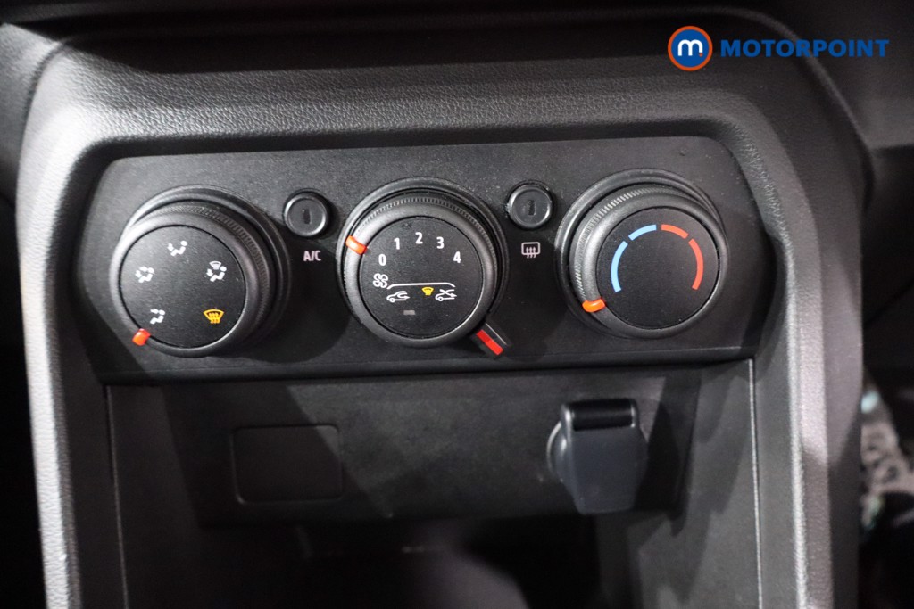 Used Dacia Sandero Stepway 2023 for sale - 76862743: Photo 24