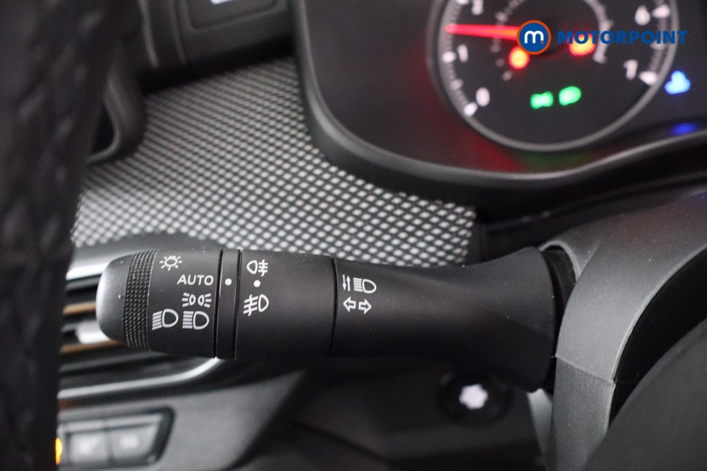 Used Dacia Sandero Stepway 2023 for sale - 76862743: Photo 28