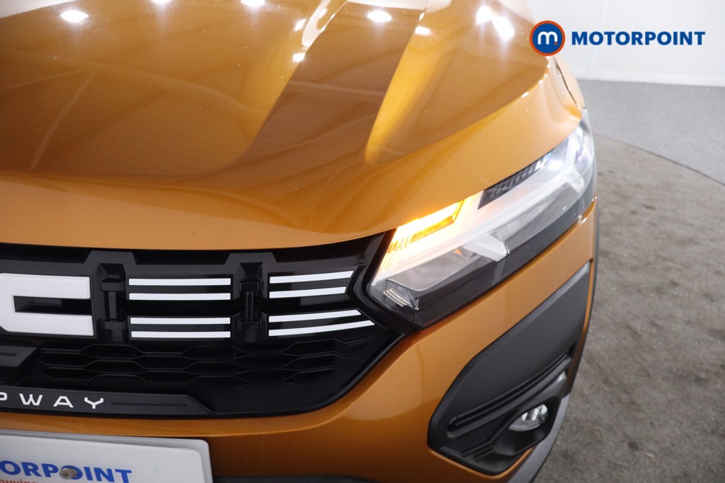 Used Dacia Sandero Stepway 2023 for sale - 76862743: Photo 35